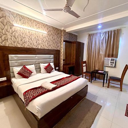 Hotel Ark Avalon- Delhi International Airport New Delhi Exteriör bild