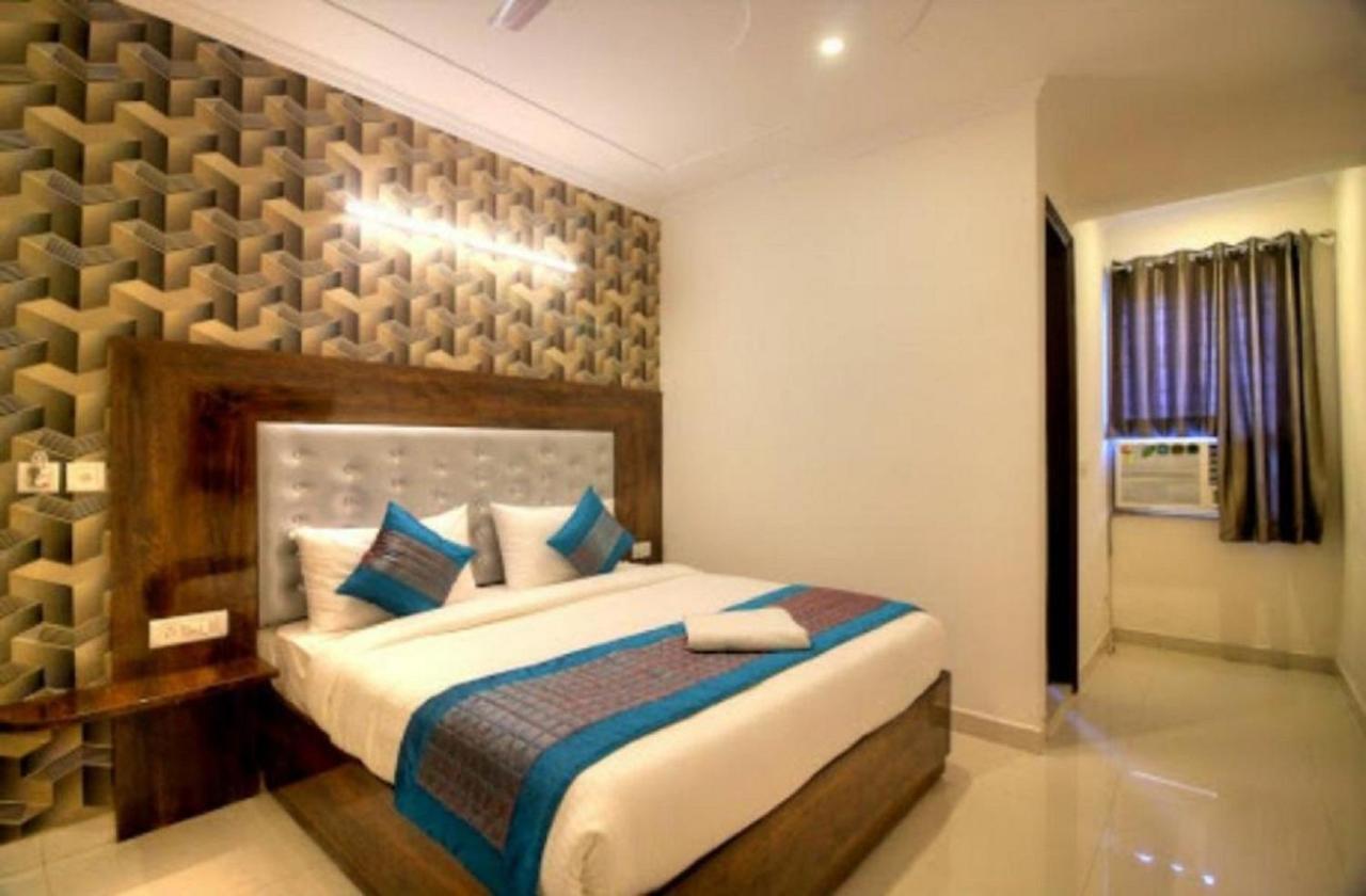 Hotel Ark Avalon- Delhi International Airport New Delhi Exteriör bild